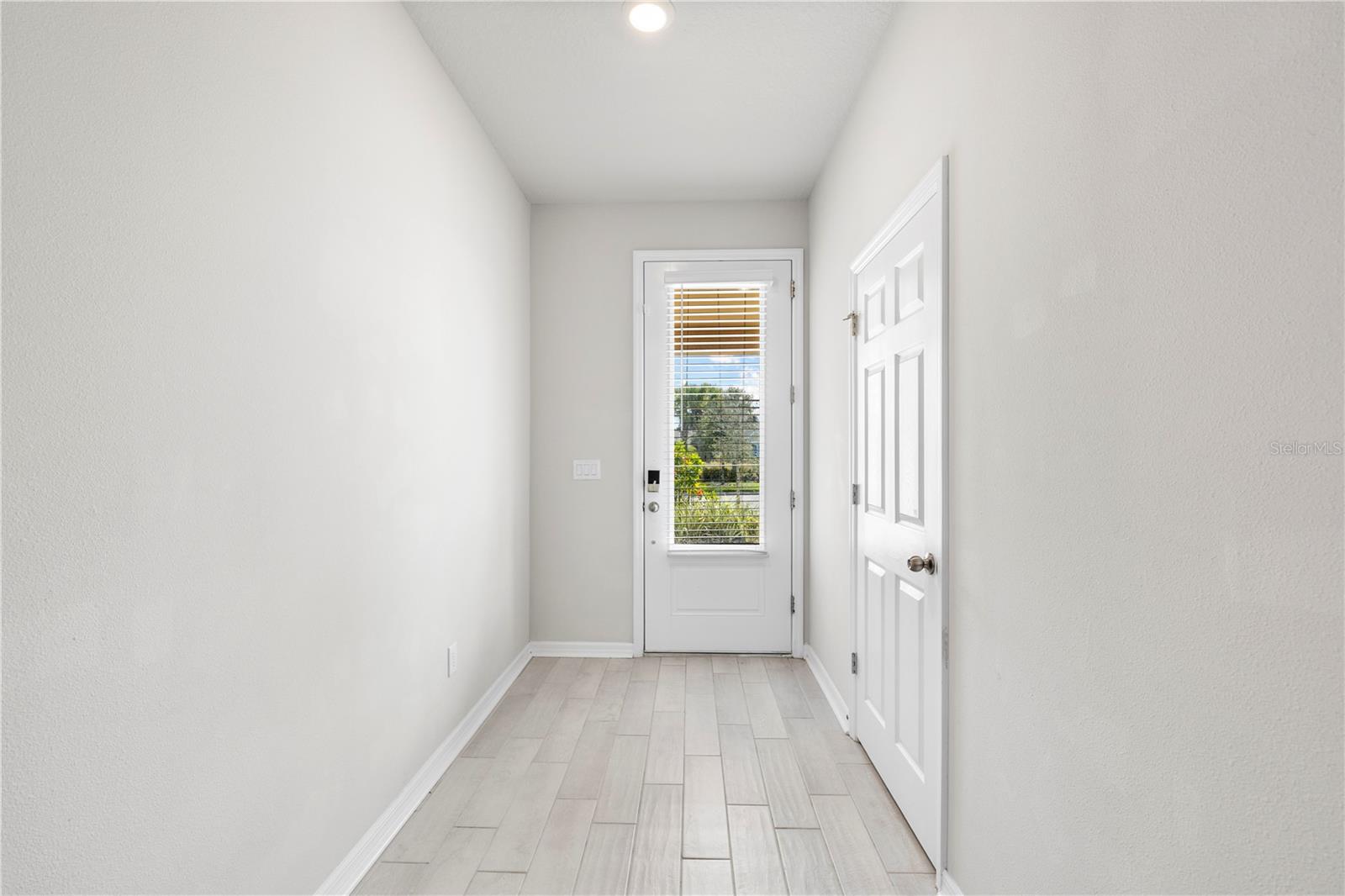 Image 6 of 76 For 28575 Cozy Creek Drive