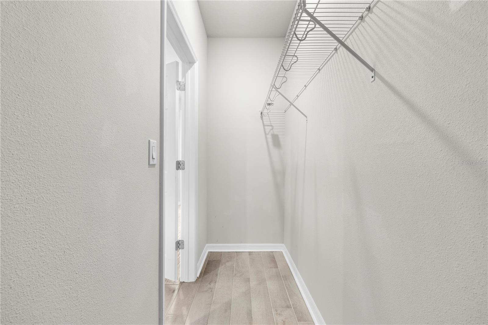 Image 9 of 76 For 28575 Cozy Creek Drive