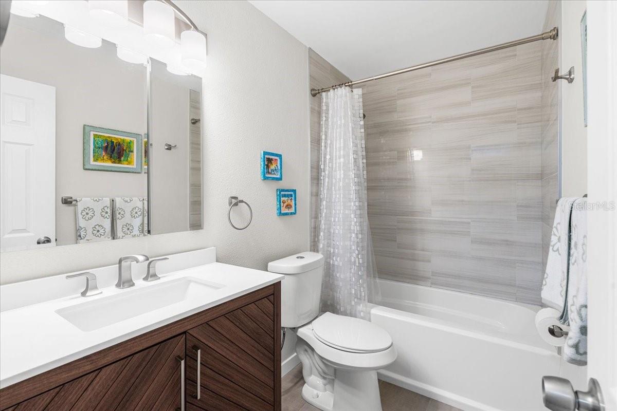 Image 14 of 23 For 5200 6th Avenue S