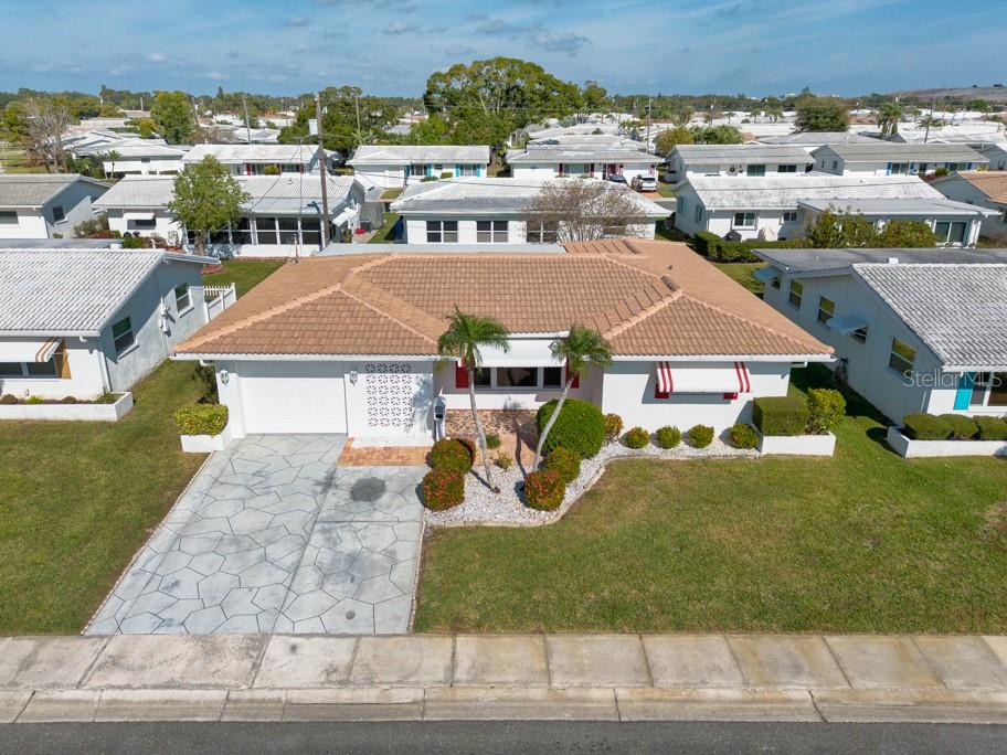 Image 26 of 39 For 3843 97th Terrace N