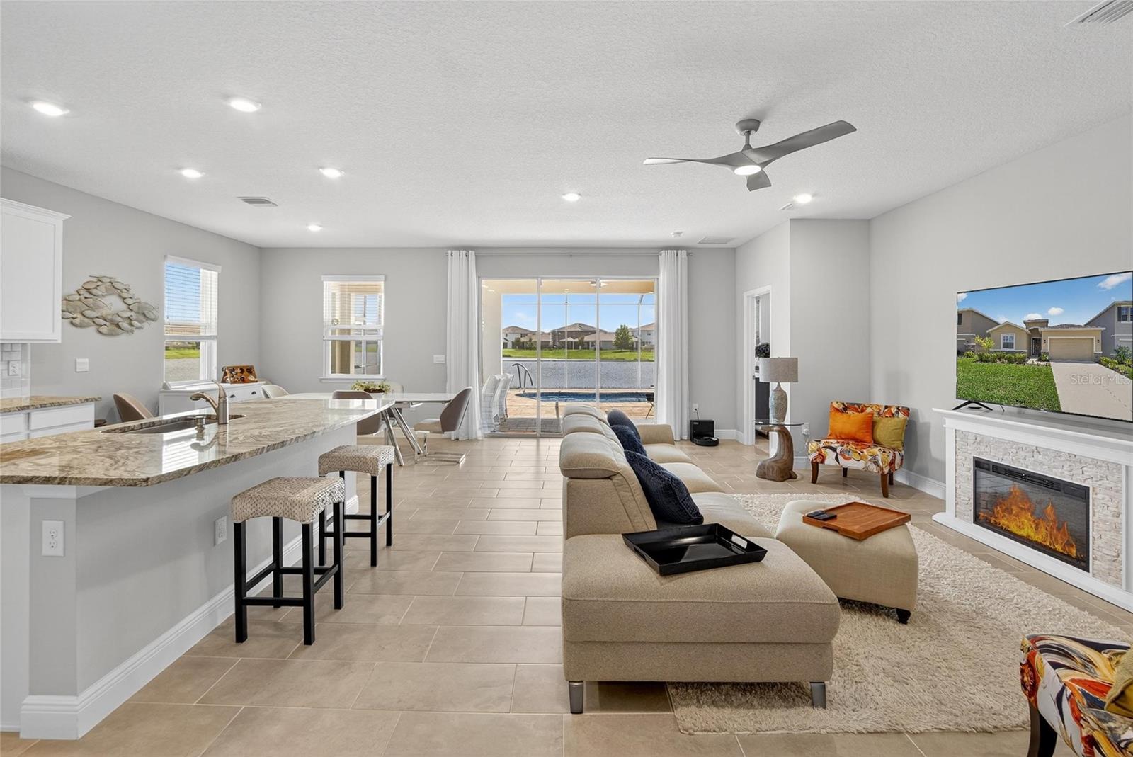 Image 12 of 70 For 5657 Hawks Cay Street