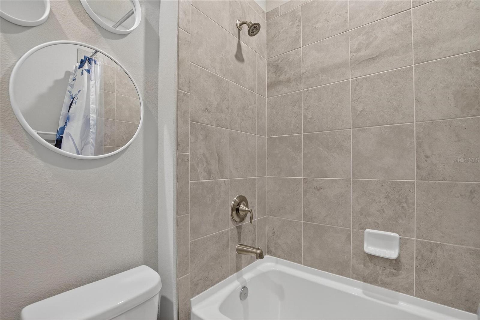 Image 43 of 70 For 5657 Hawks Cay Street