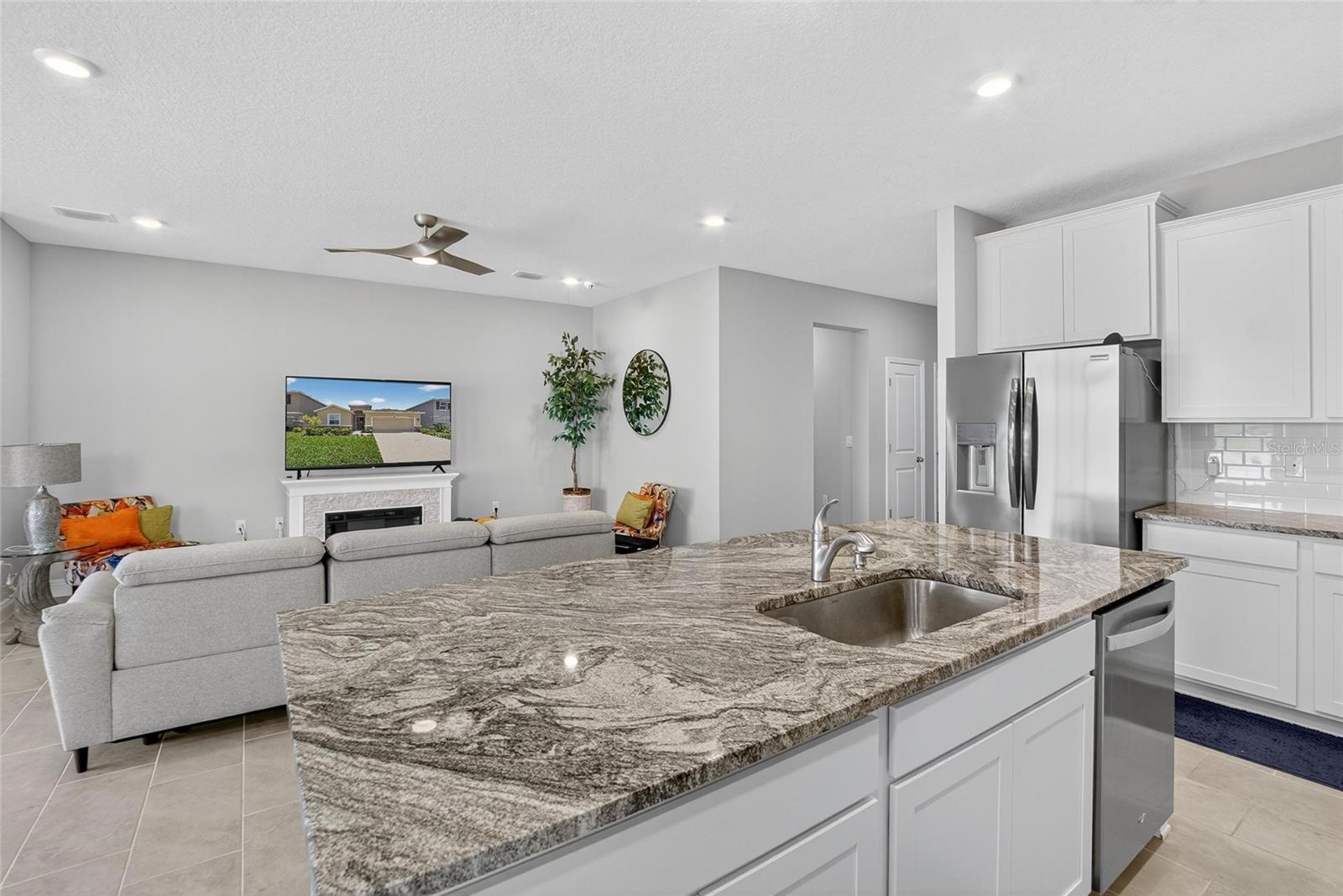 Image 55 of 70 For 5657 Hawks Cay Street