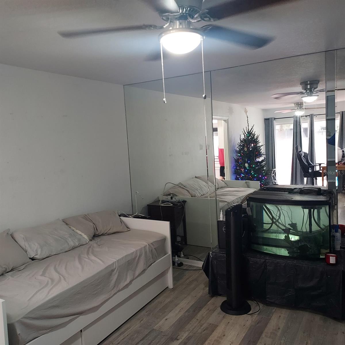 Image 5 of 13 For 6257 Dewdrop Way 6257