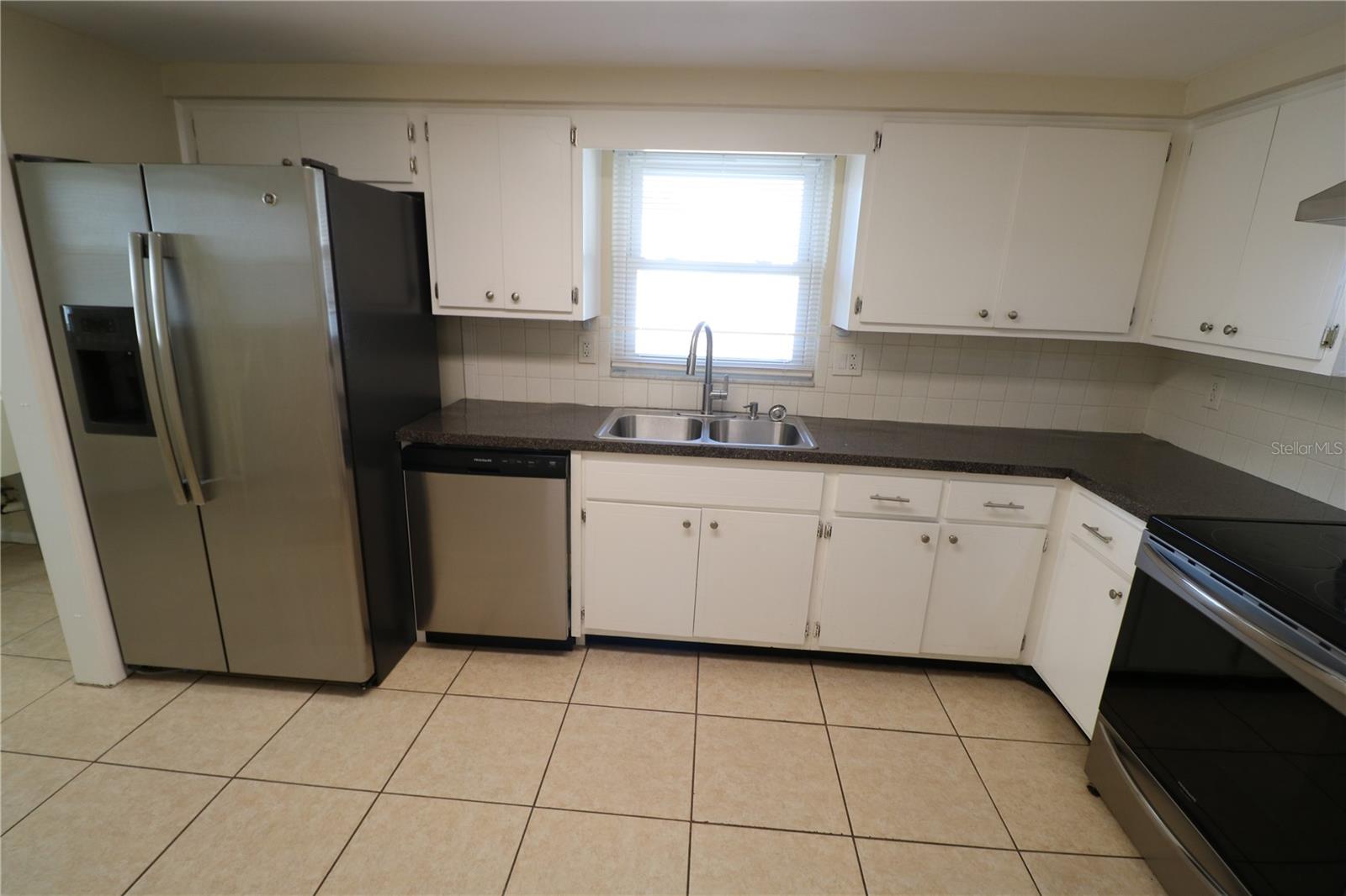 Image 12 of 42 For 7825 Birchwood Drive