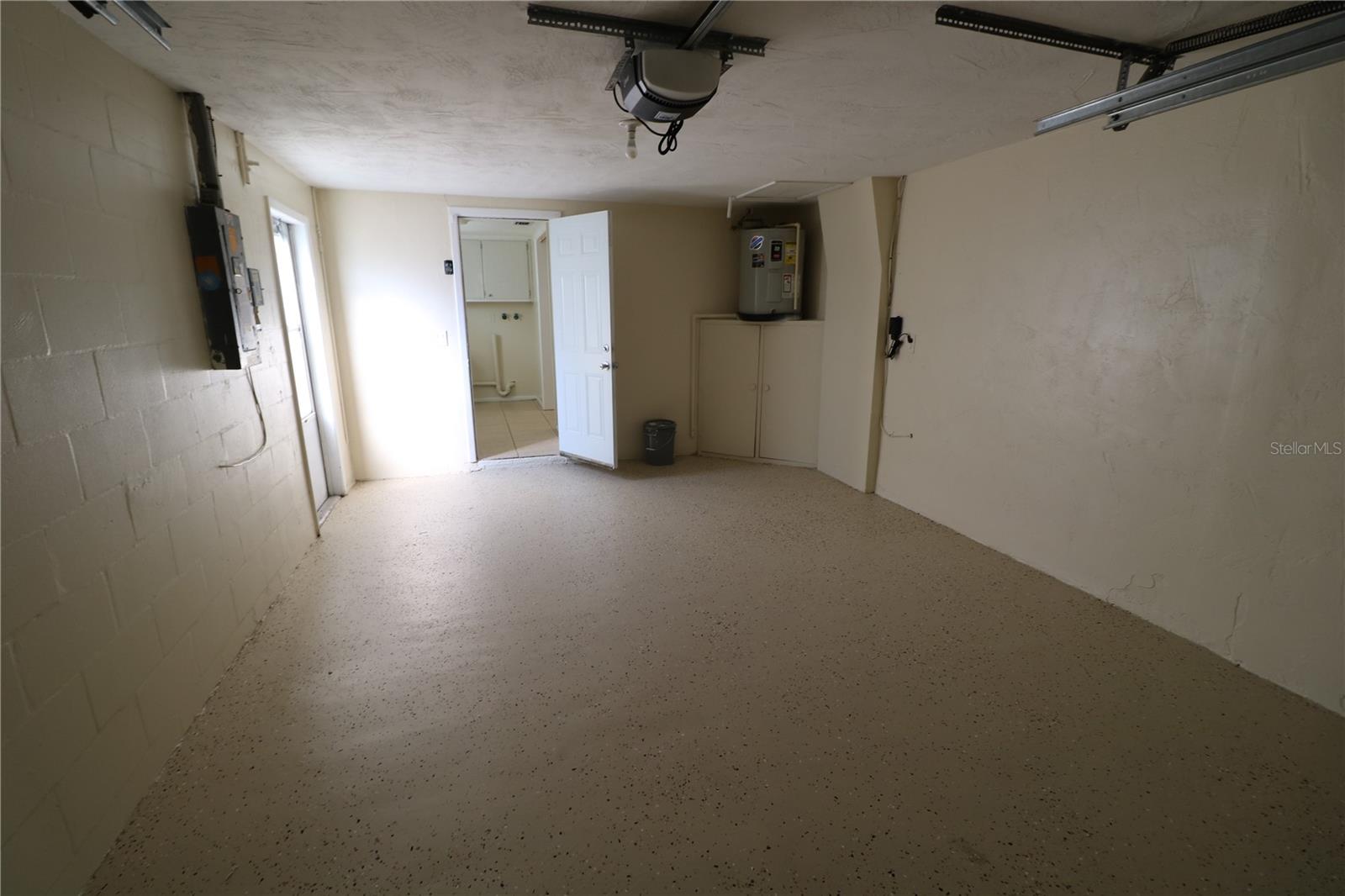 Image 17 of 42 For 7825 Birchwood Drive