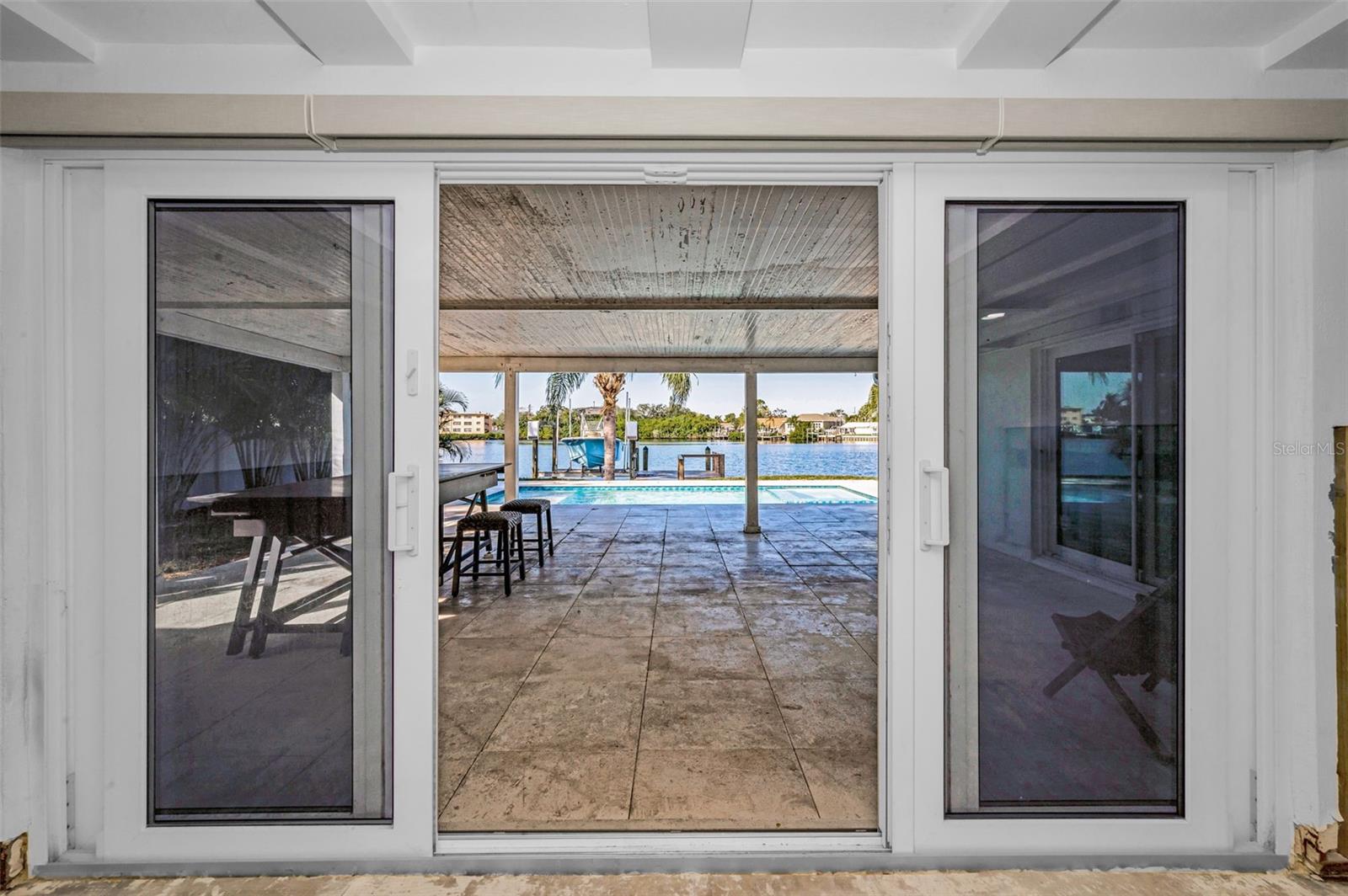 Image 24 of 37 For 8744 Sunlit Cove Drive Ne