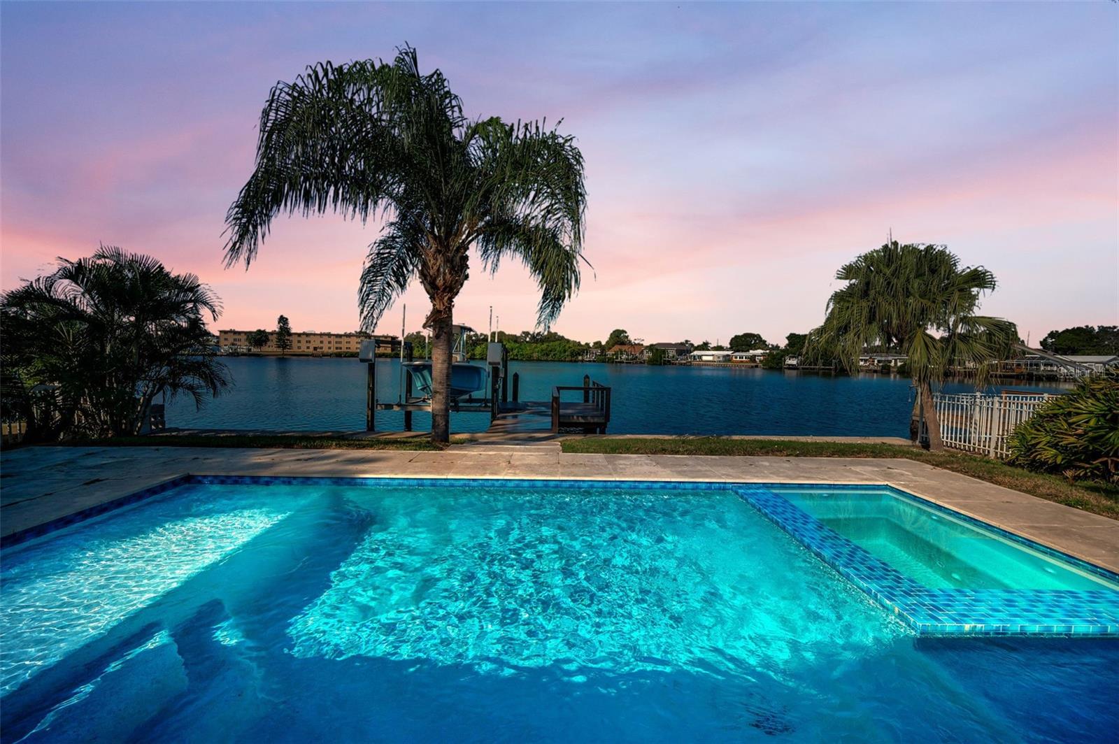 Image 34 of 37 For 8744 Sunlit Cove Drive Ne