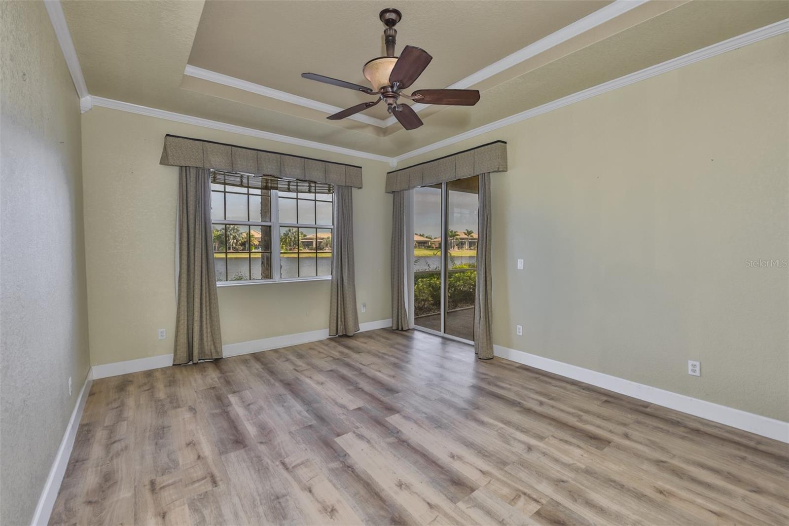 Image 25 of 53 For 1324 Emerald Dunes Drive