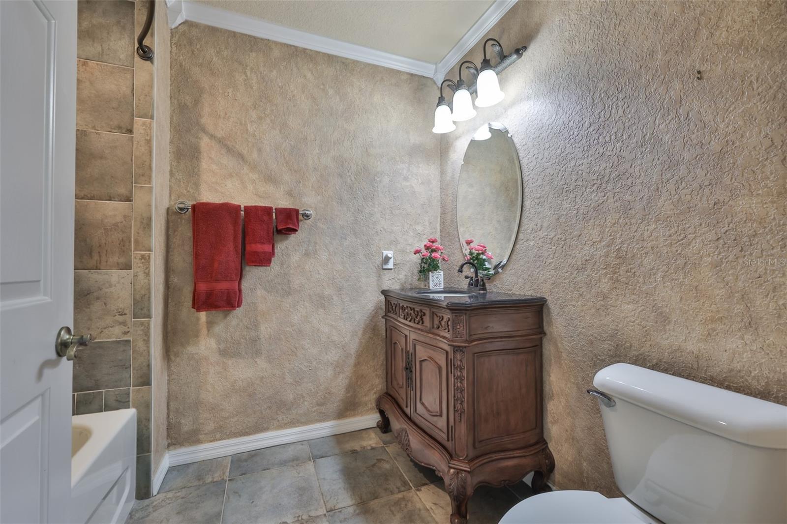 Image 37 of 53 For 1324 Emerald Dunes Drive