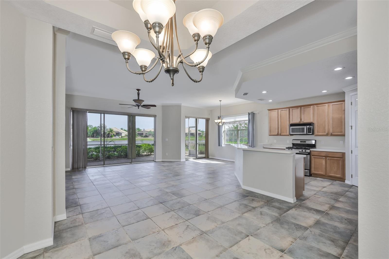 Image 9 of 53 For 1324 Emerald Dunes Drive