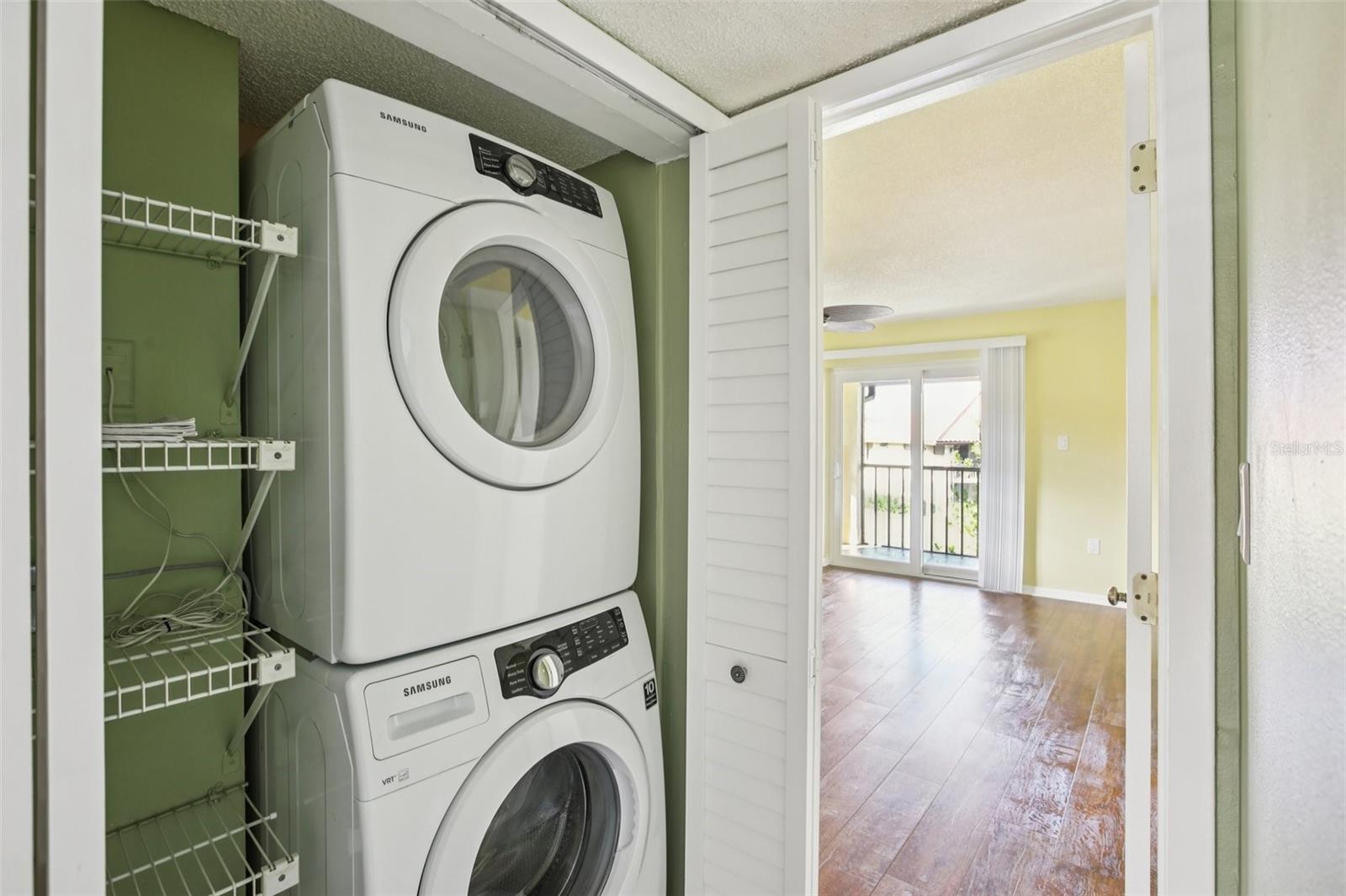 Image 21 of 33 For 2110 Hammock Pine Boulevard 2110