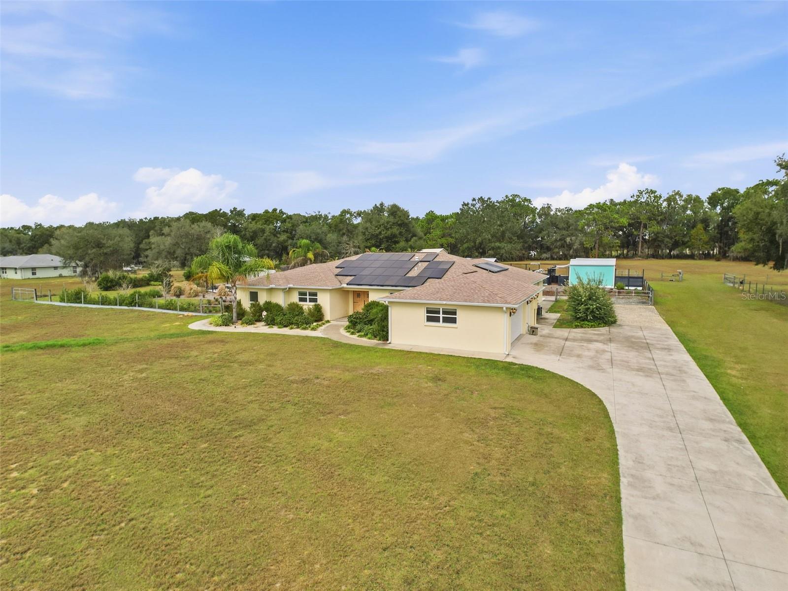 Image 5 of 97 For 8423 Zephyr Wing Court