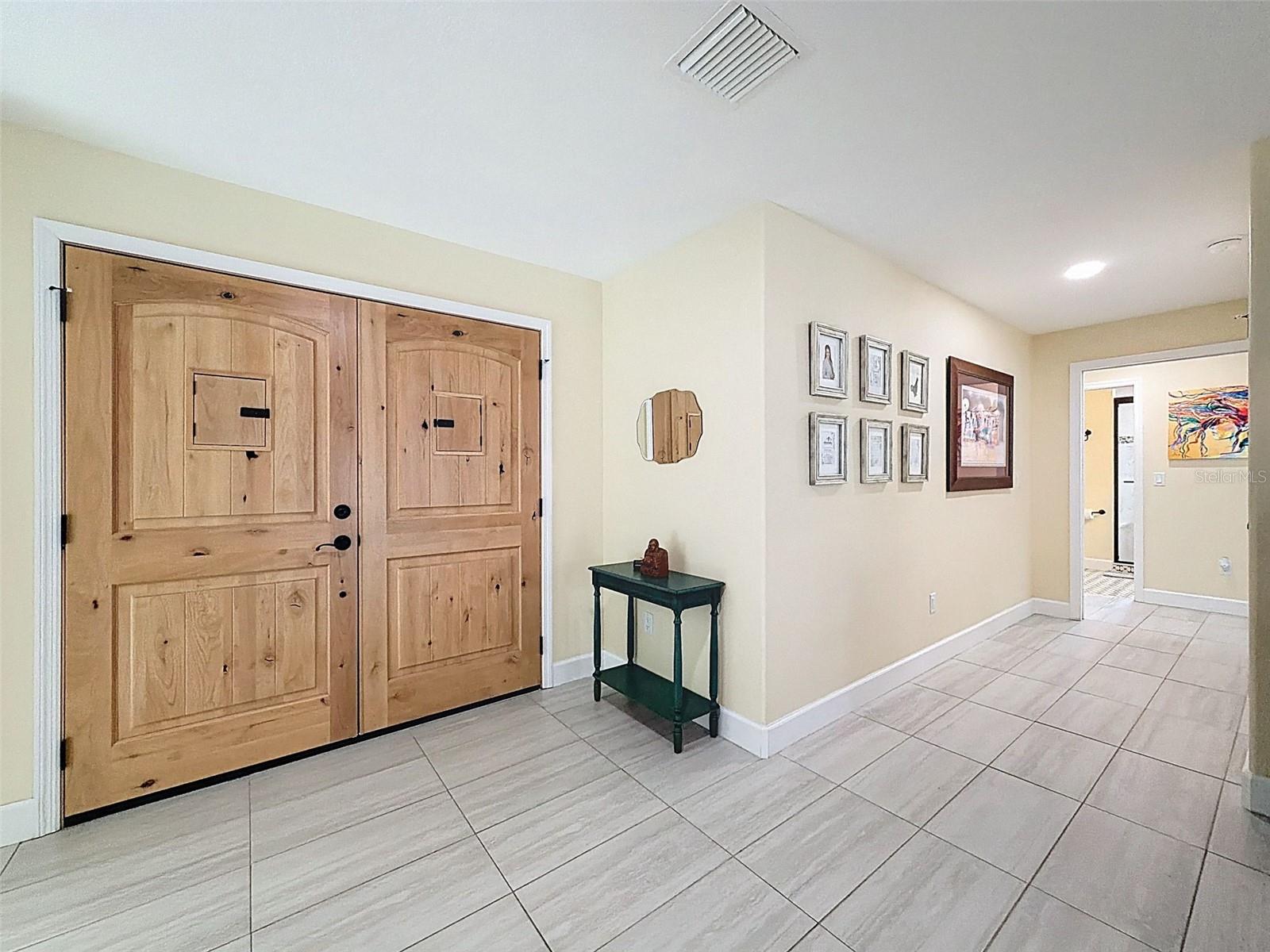 Image 9 of 97 For 8423 Zephyr Wing Court