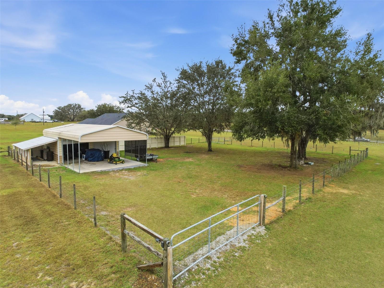 Image 91 of 97 For 8423 Zephyr Wing Court
