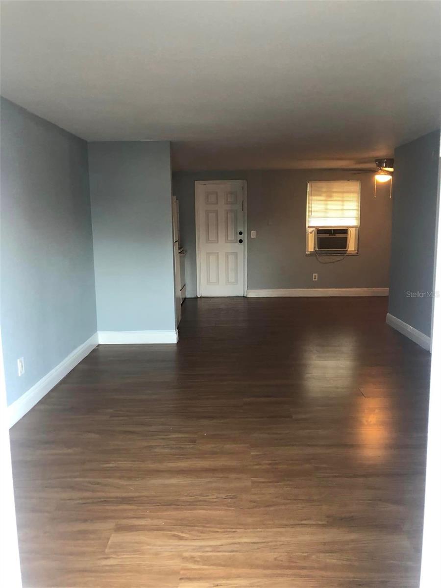 Image 2 of 10 For 106 Karde Lane