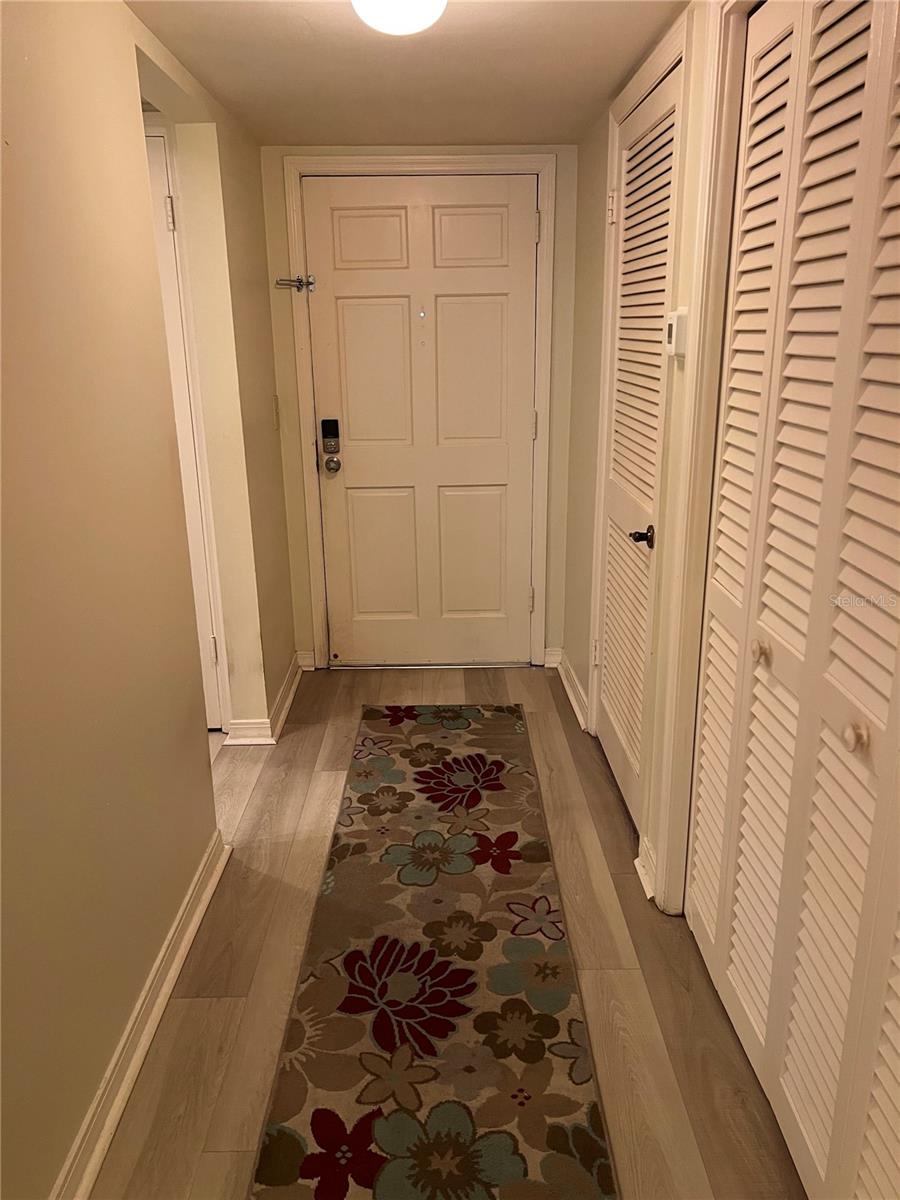 Image 3 of 22 For 10355 Carrollwood Lane 143