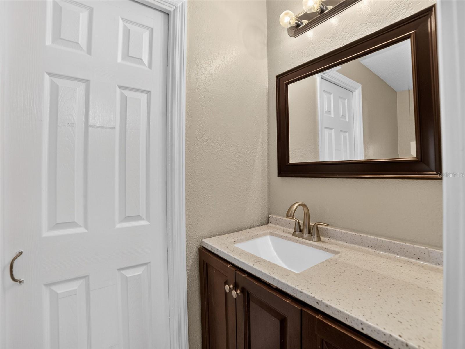 Image 14 of 23 For 728 Westbrook Avenue