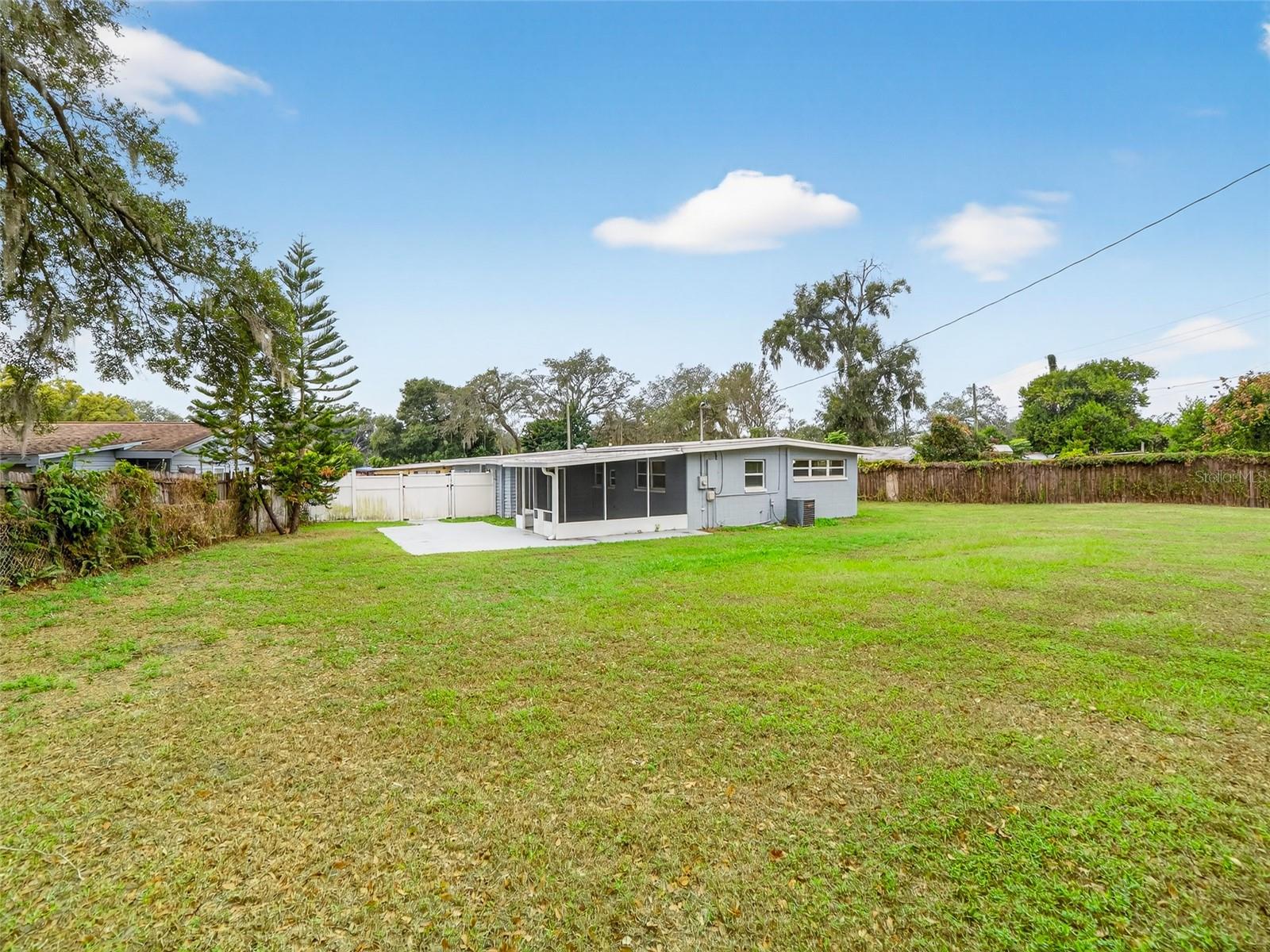 Image 19 of 23 For 728 Westbrook Avenue