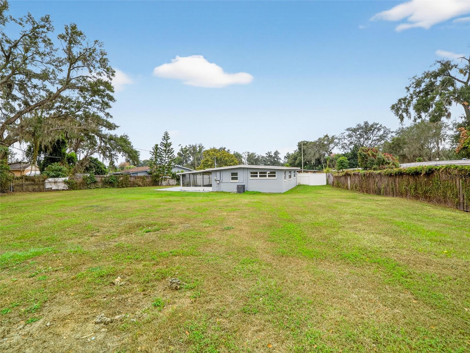 Image 20 of 23 For 728 Westbrook Avenue