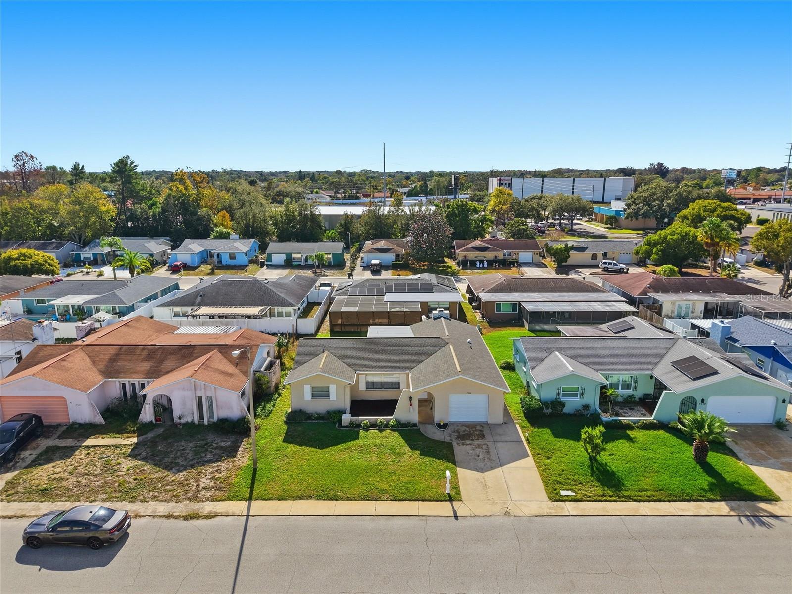 Image 10 of 39 For 7320 Cay Drive