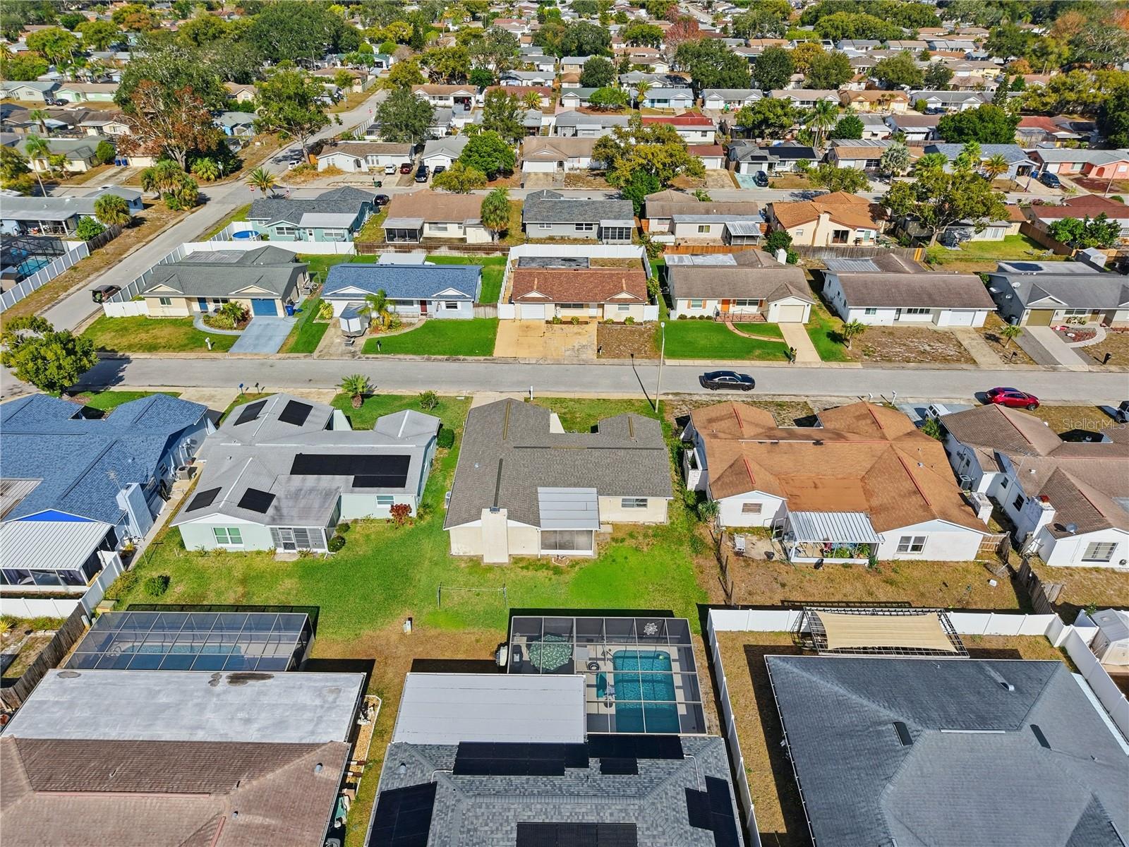 Image 11 of 39 For 7320 Cay Drive