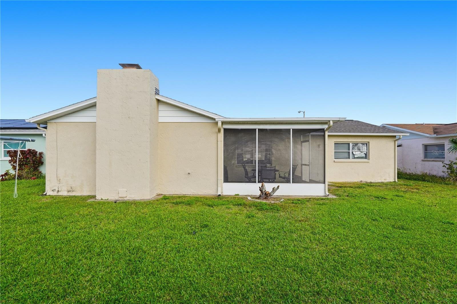 Image 7 of 39 For 7320 Cay Drive