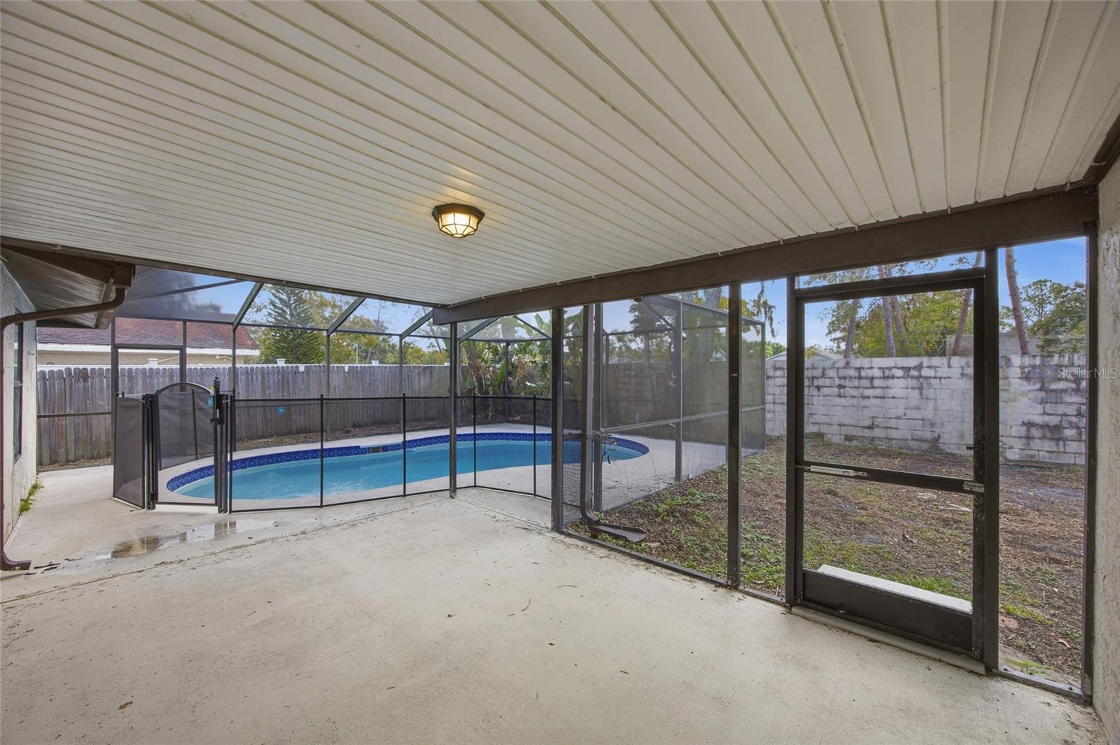 Image 22 of 30 For 10312 Maverick Street