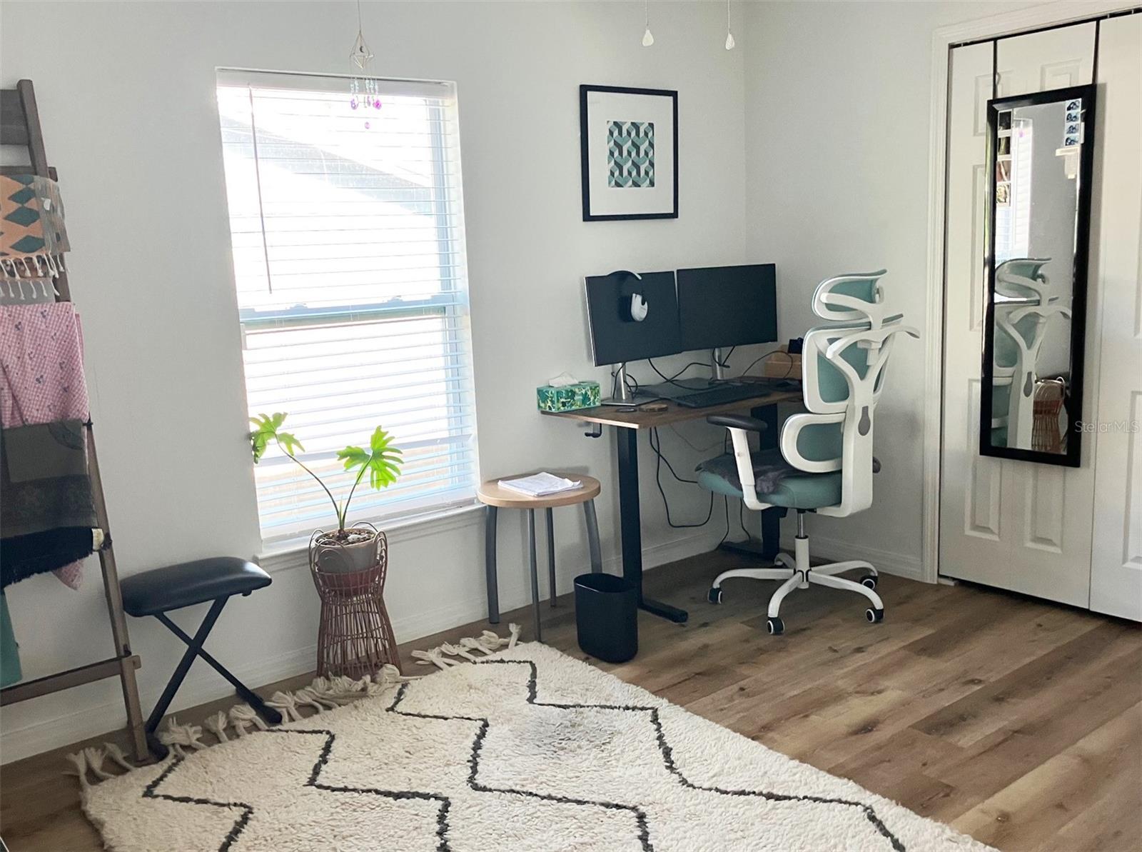 Image 12 of 14 For 2101 Queensboro Avenue S