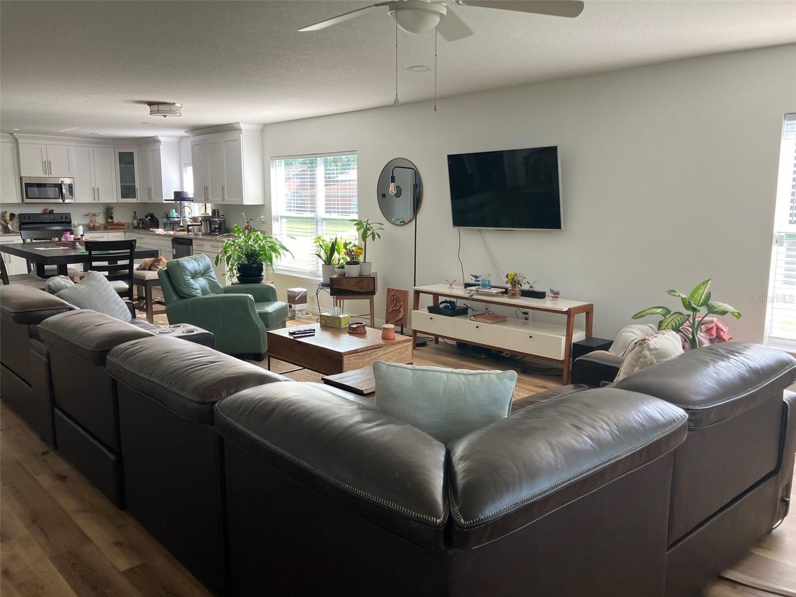 Image 6 of 14 For 2101 Queensboro Avenue S