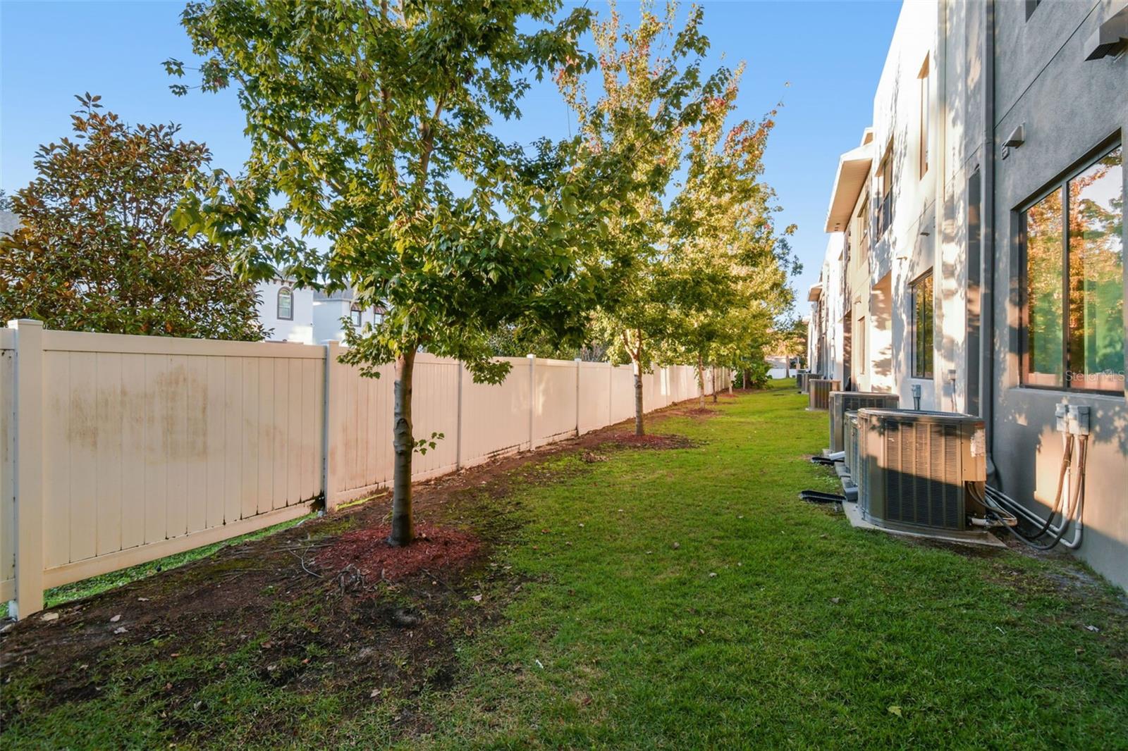 Listing photo id 49 for 8708 Palm Ranches Place