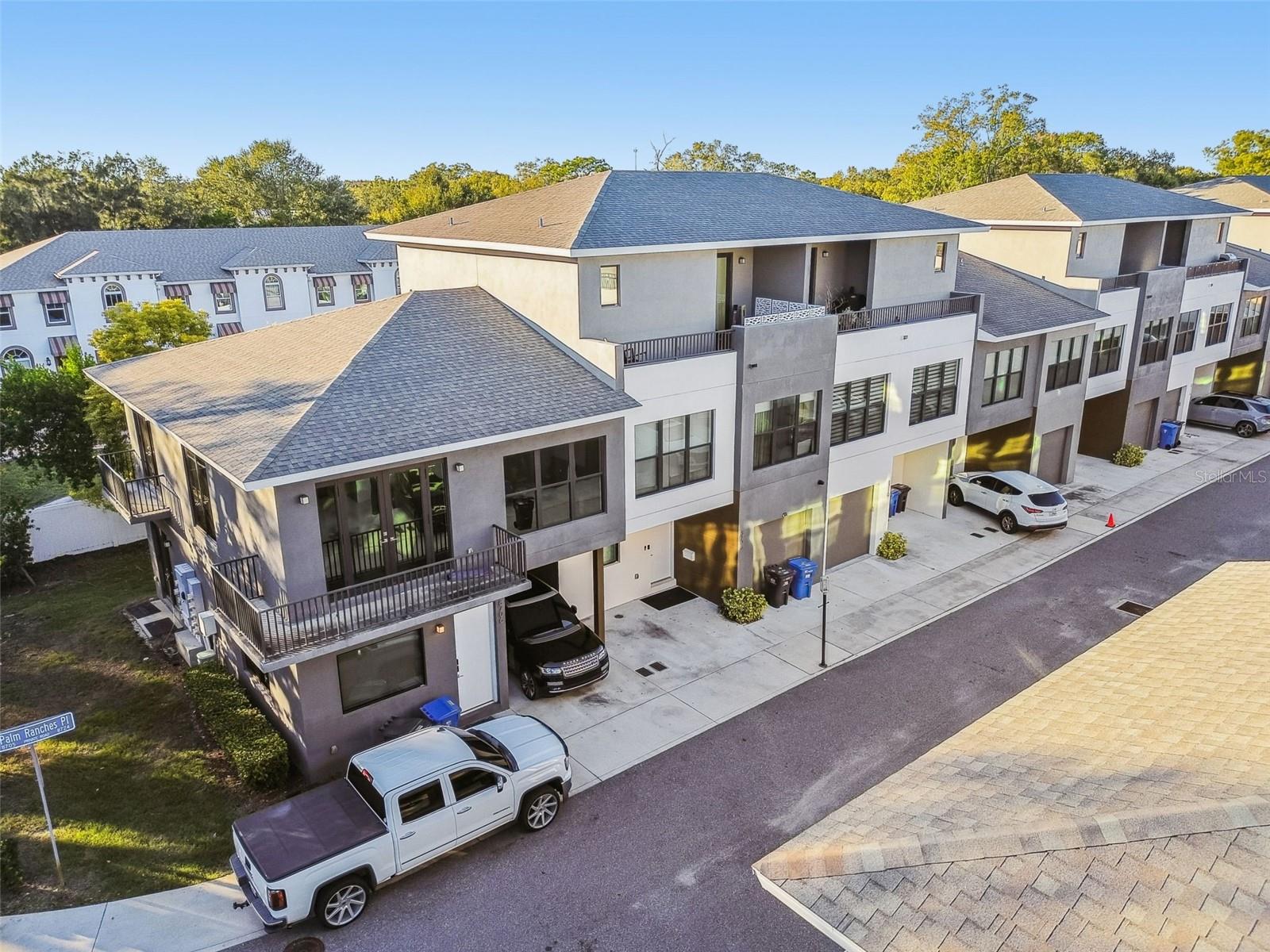 Listing photo id 50 for 8708 Palm Ranches Place