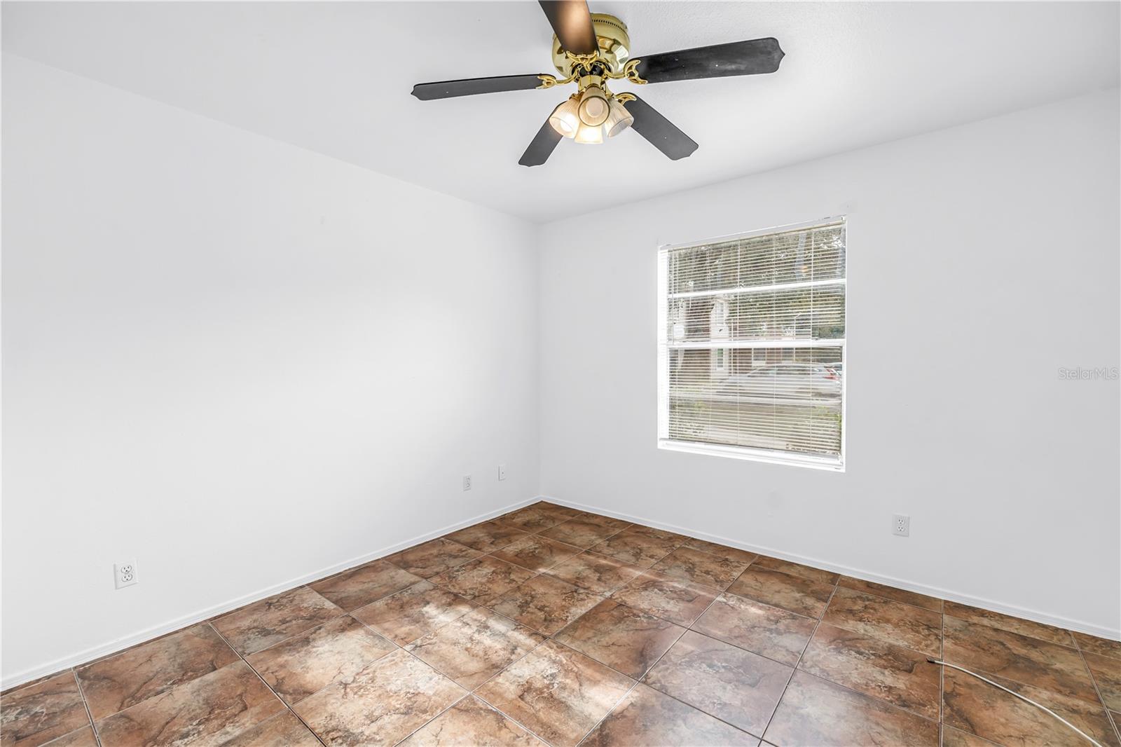 Image 20 of 46 For 1400 Gandy Boulevard N 902