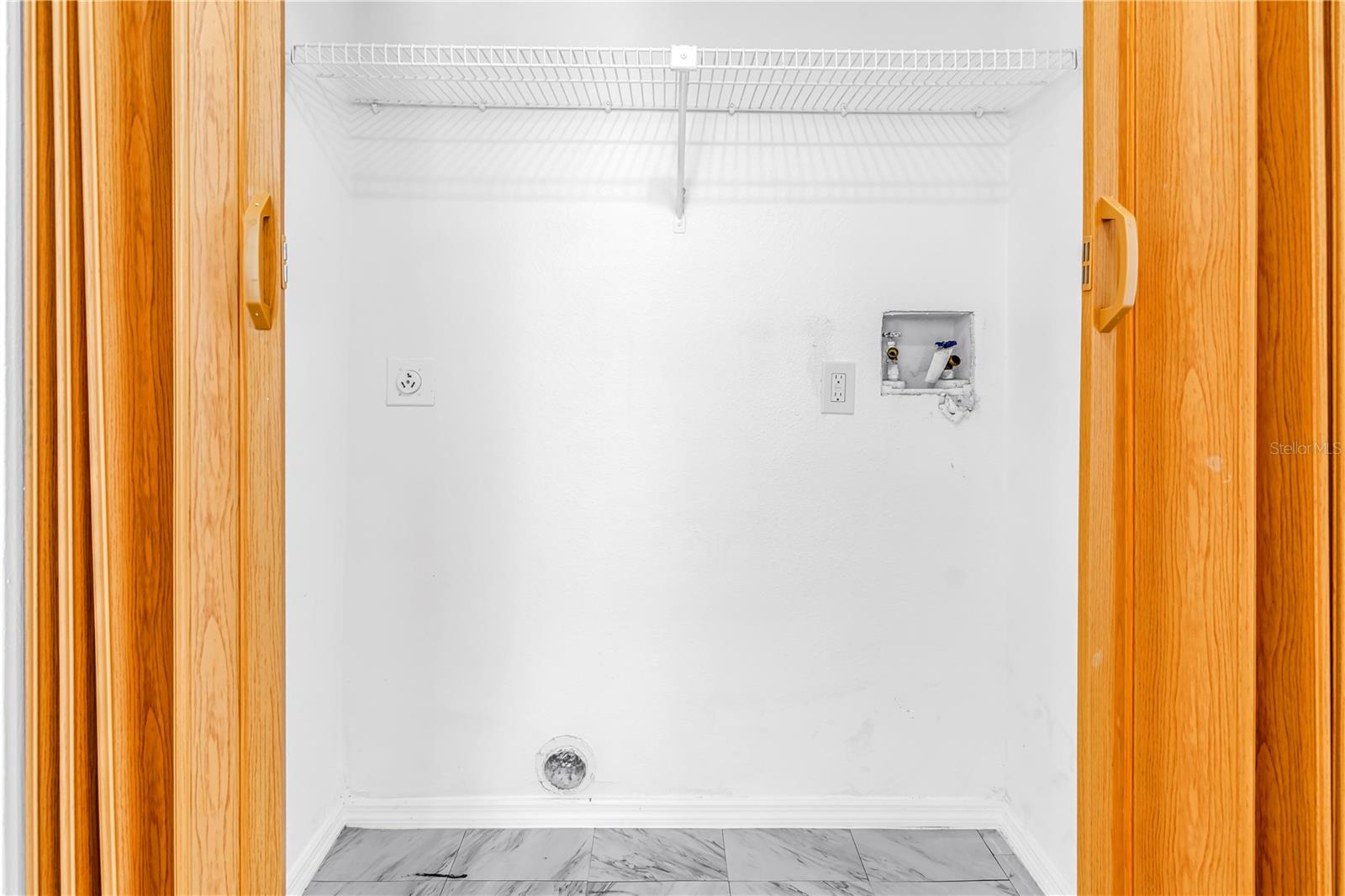 Image 23 of 46 For 1400 Gandy Boulevard N 902