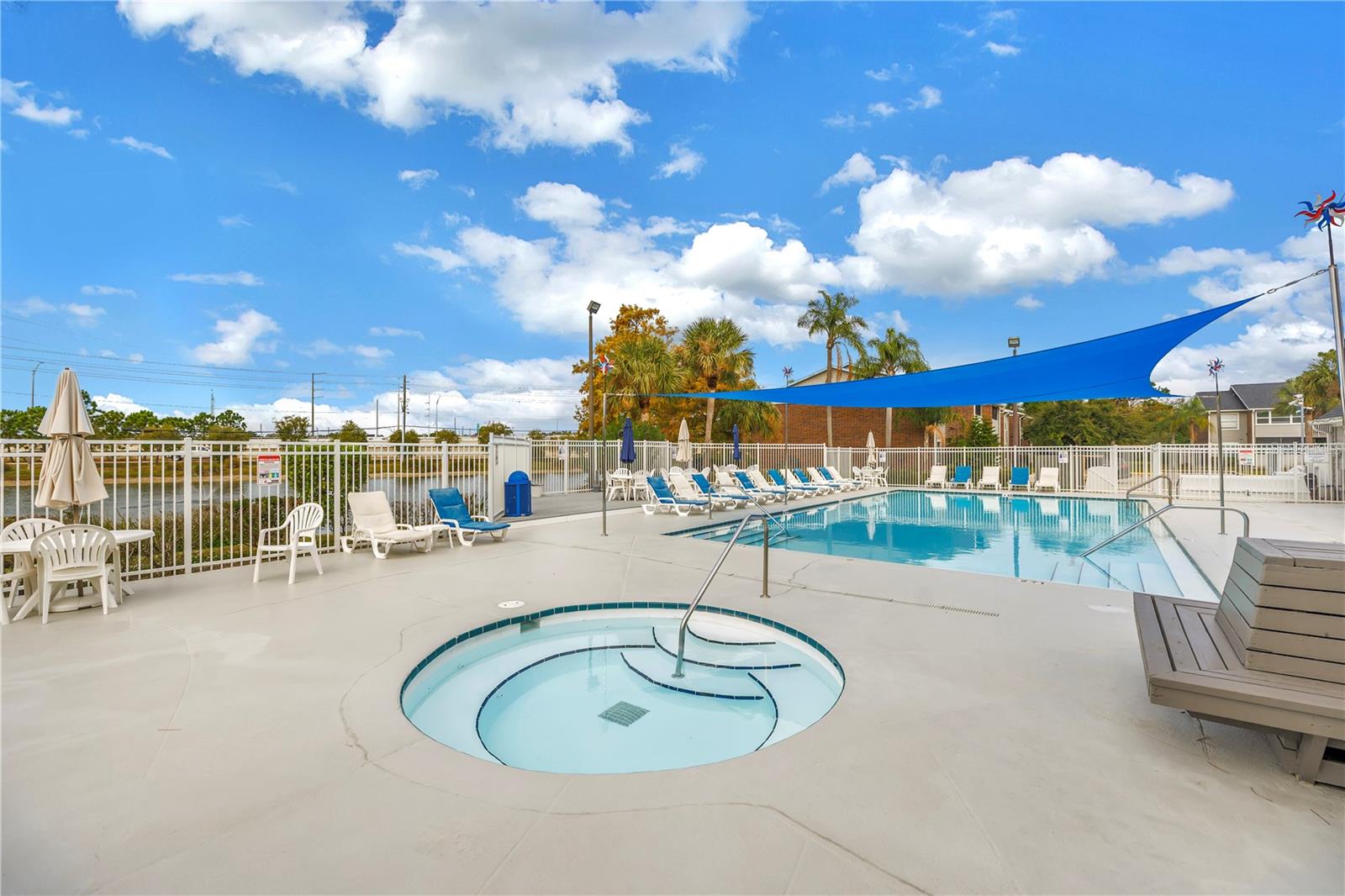 Image 31 of 46 For 1400 Gandy Boulevard N 902