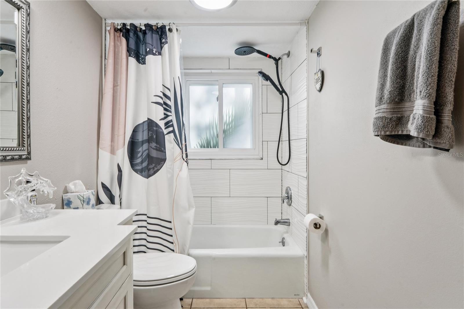 Image 28 of 46 For 3700 Osprey Avenue 102