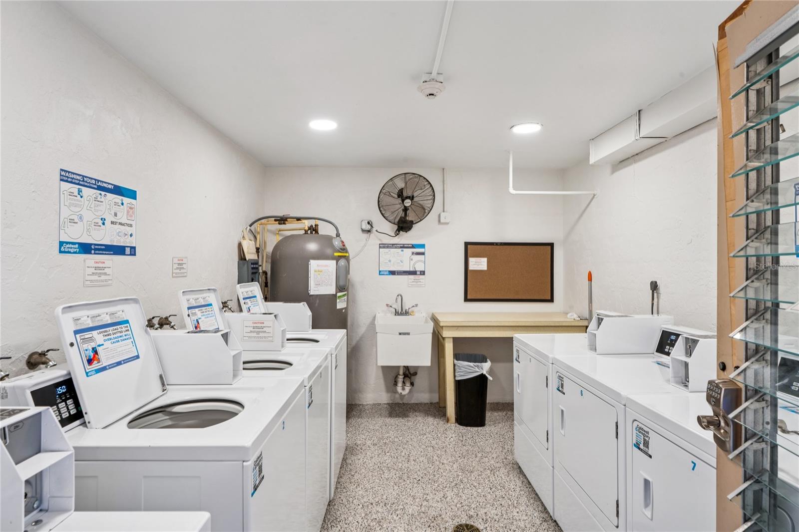 Image 40 of 46 For 3700 Osprey Avenue 102