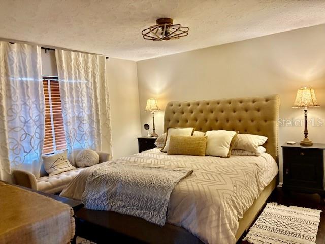 Image 18 of 22 For 5454 Saddlebrook Way 1