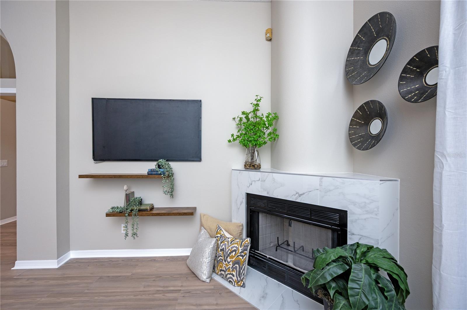 Image 14 of 20 For 15014 Arbor Hollow Drive