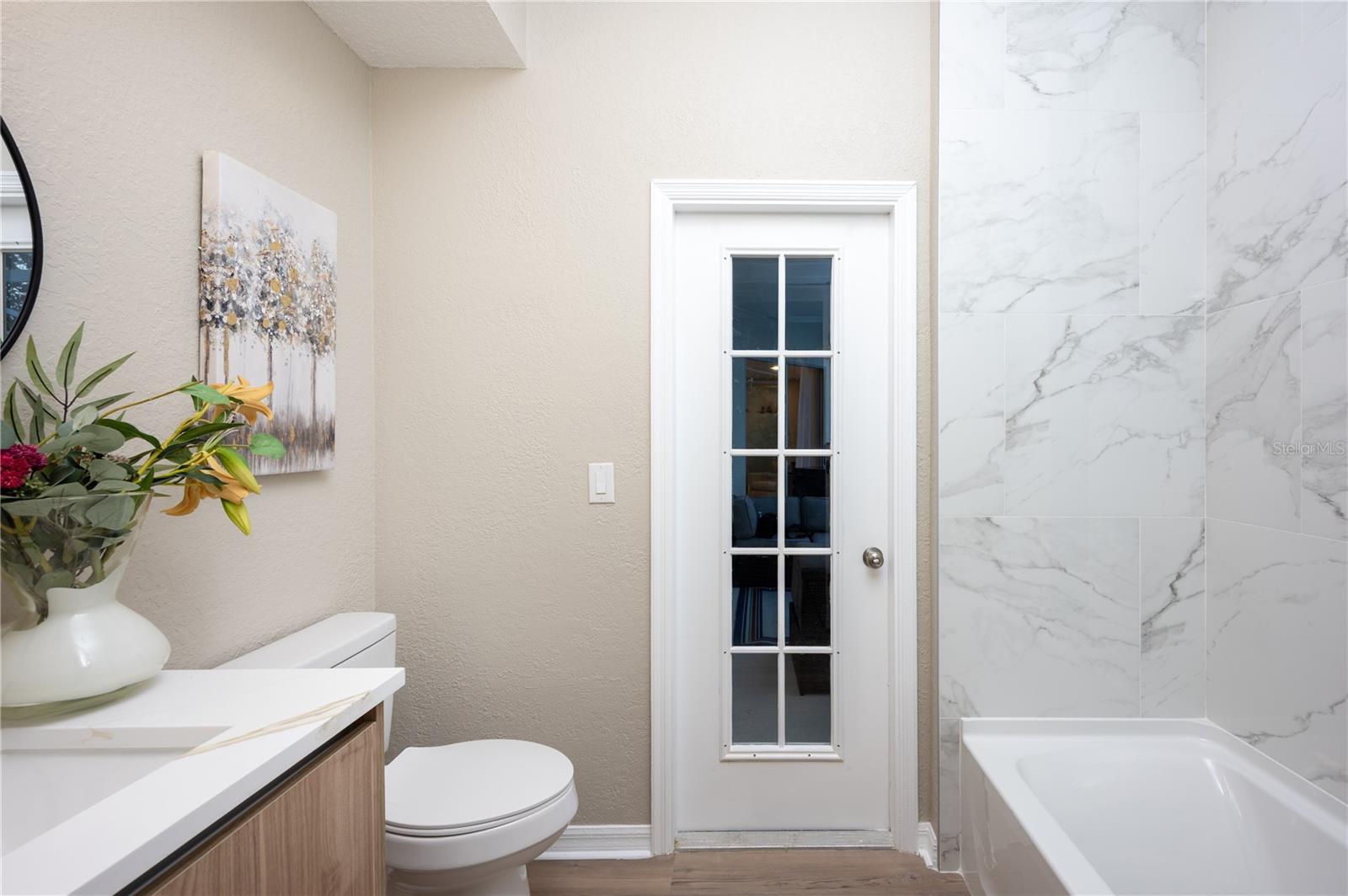 Image 18 of 20 For 15014 Arbor Hollow Drive