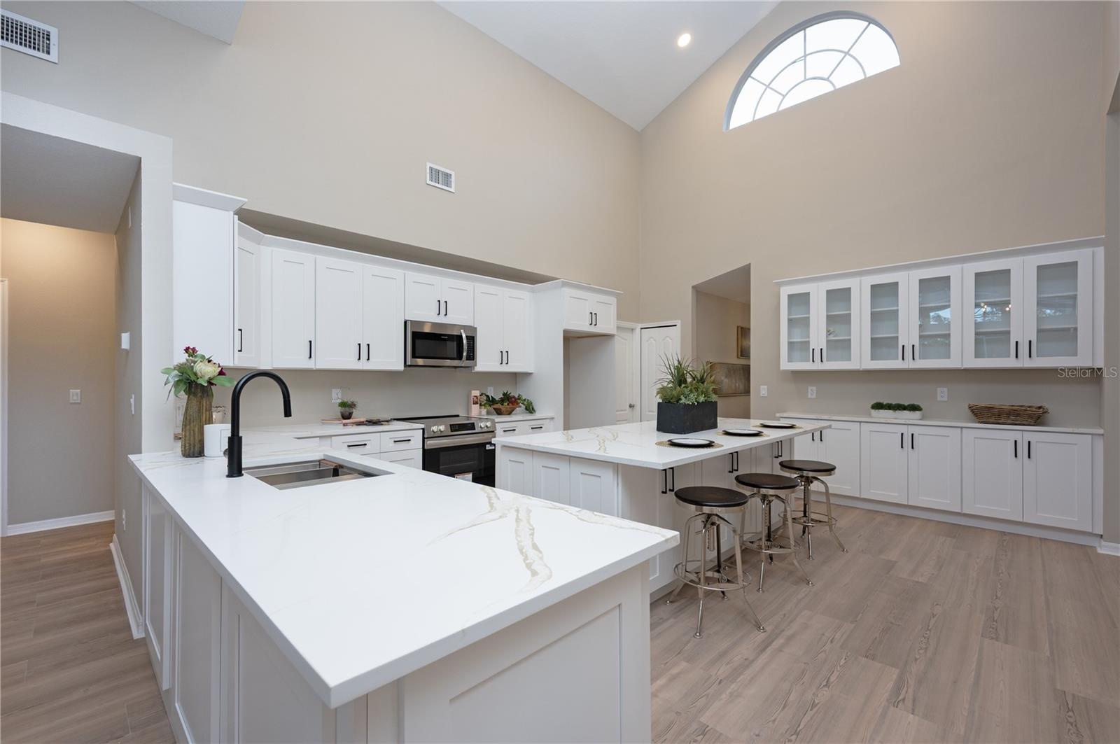 Image 7 of 20 For 15014 Arbor Hollow Drive