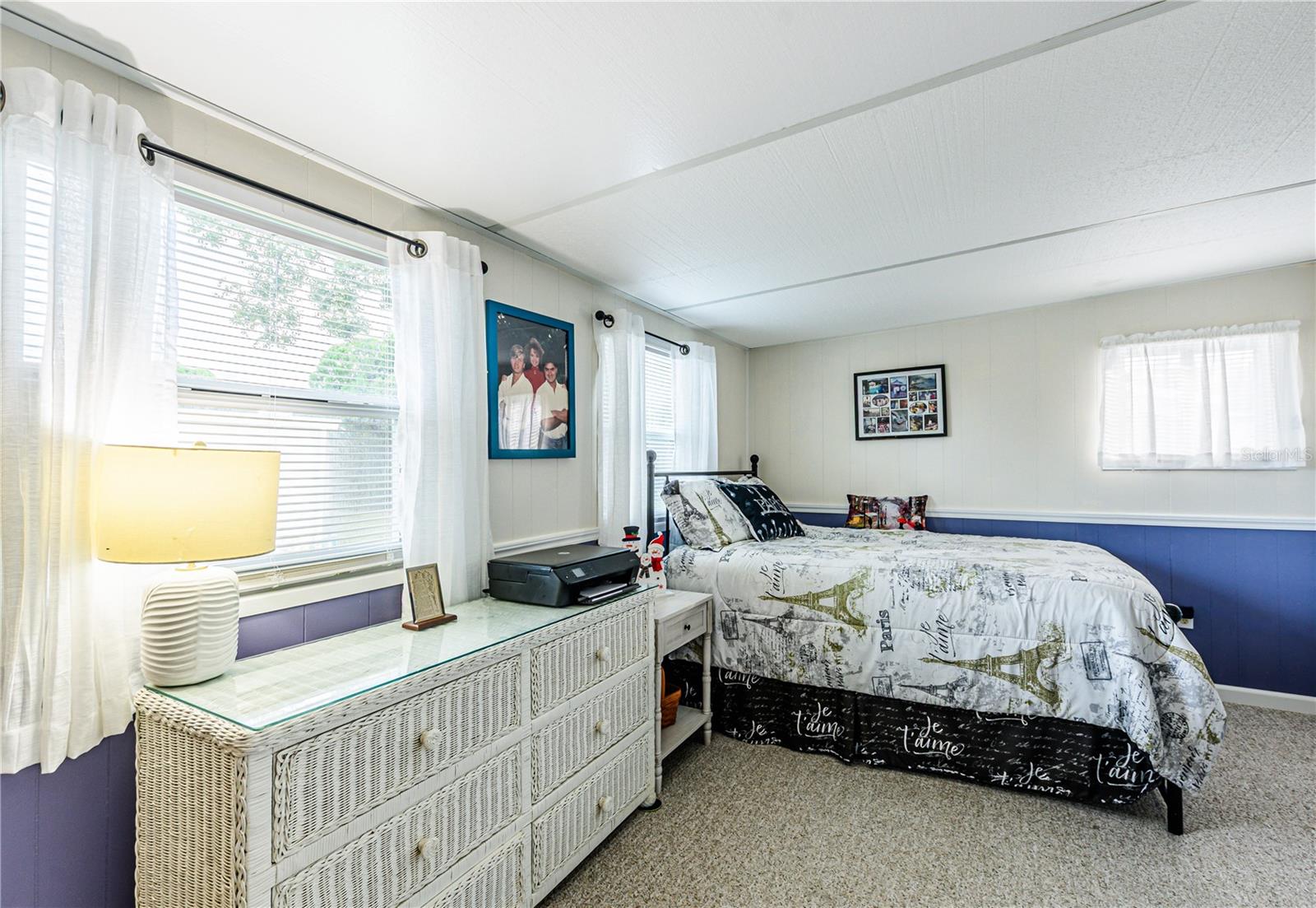 Image 19 of 40 For 37218 Sandra Avenue