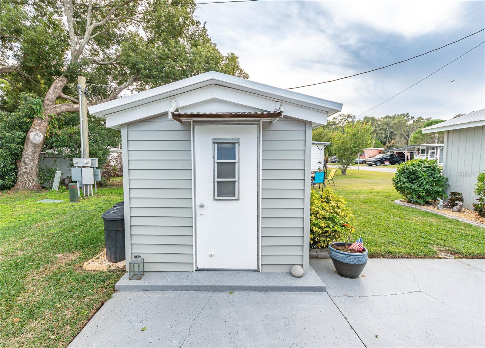 Image 31 of 40 For 37218 Sandra Avenue