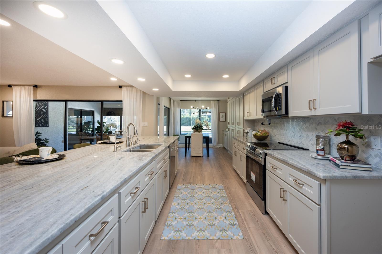 Image 11 of 30 For 13907 Wellesford Way