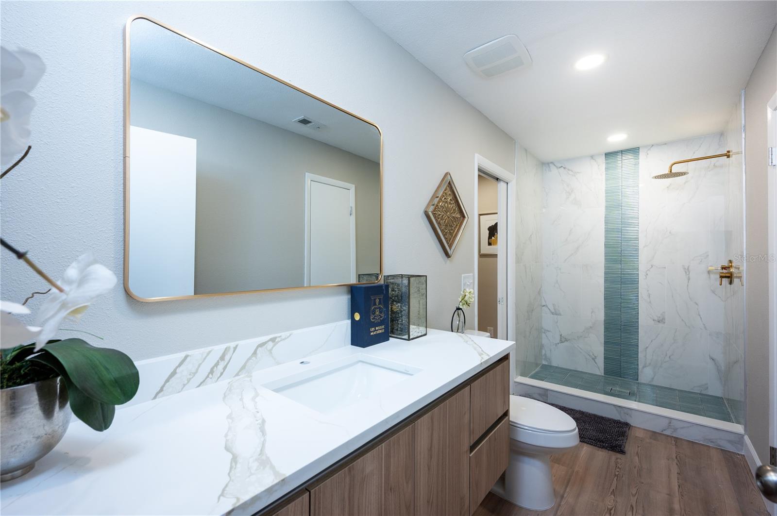 Image 18 of 30 For 13907 Wellesford Way