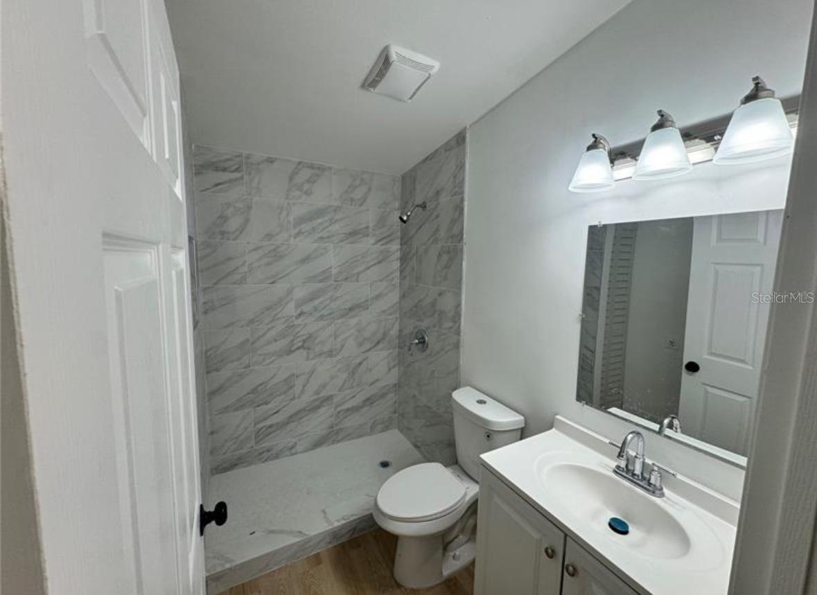 Image 5 of 9 For 26448 Eager Rd