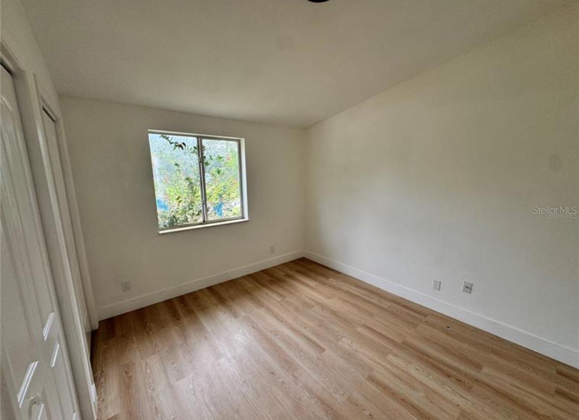 Image 8 of 9 For 26448 Eager Rd