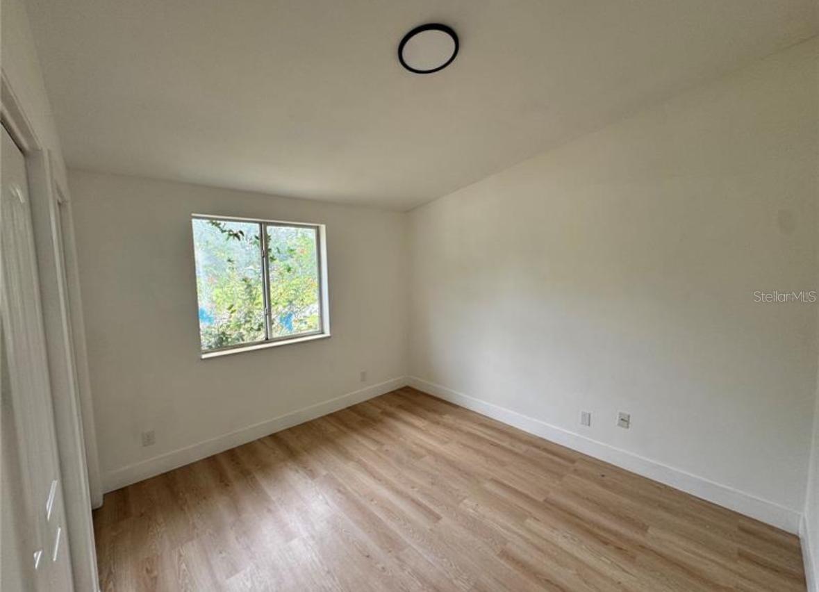 Image 9 of 9 For 26448 Eager Rd