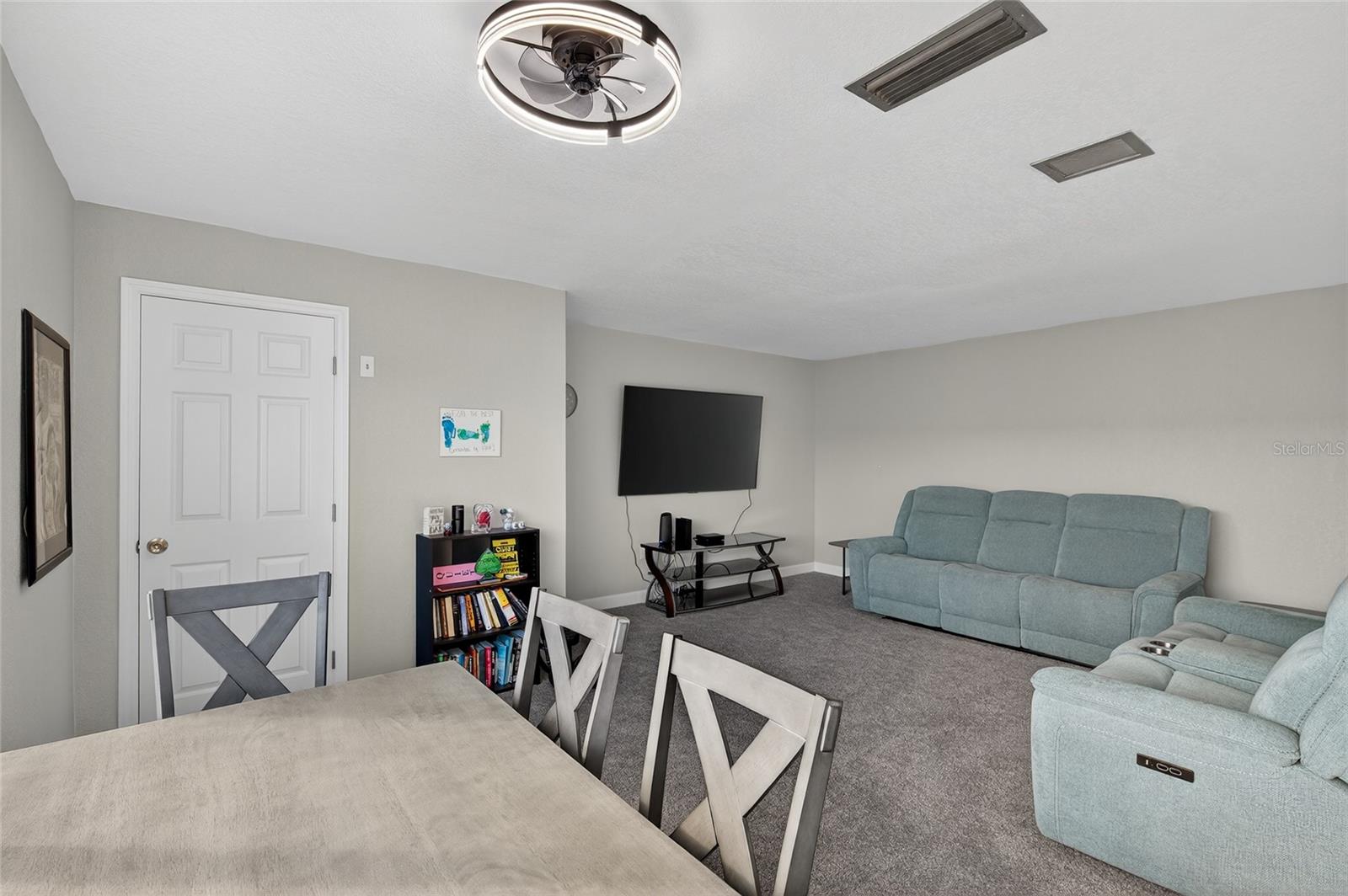 Image 10 of 41 For 5521 80th Street N 511