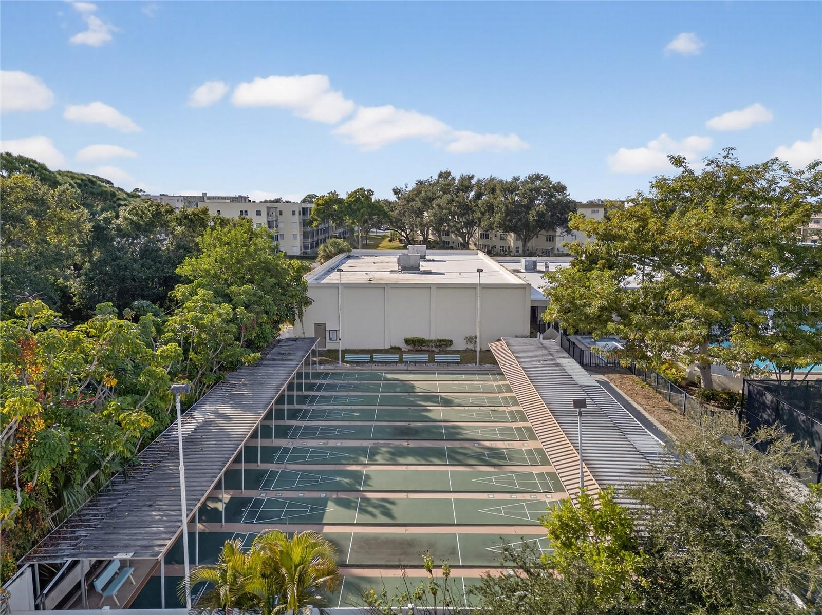 Image 37 of 41 For 5521 80th Street N 511